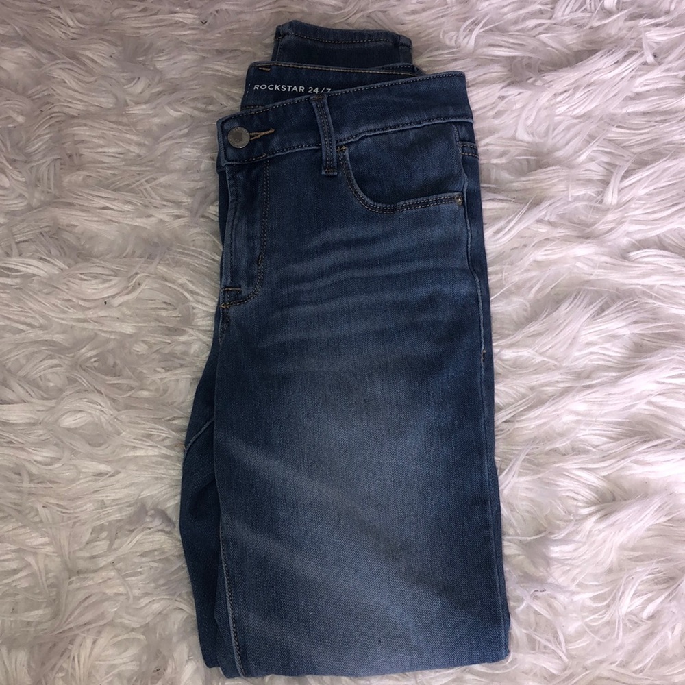 girl jeans.
